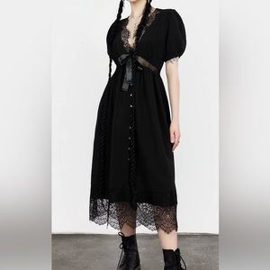 NWT - DISTURBIA Mortuary Lace Button Up Midi Dress - US/12, UK/16